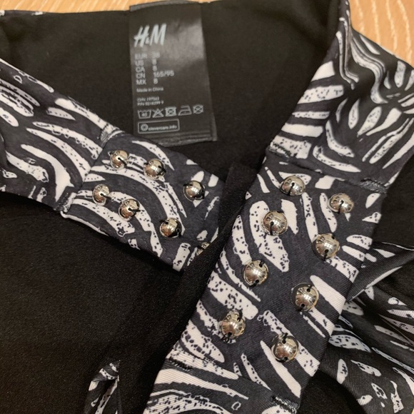 H & M bikini bottom - Picture 2 of 5